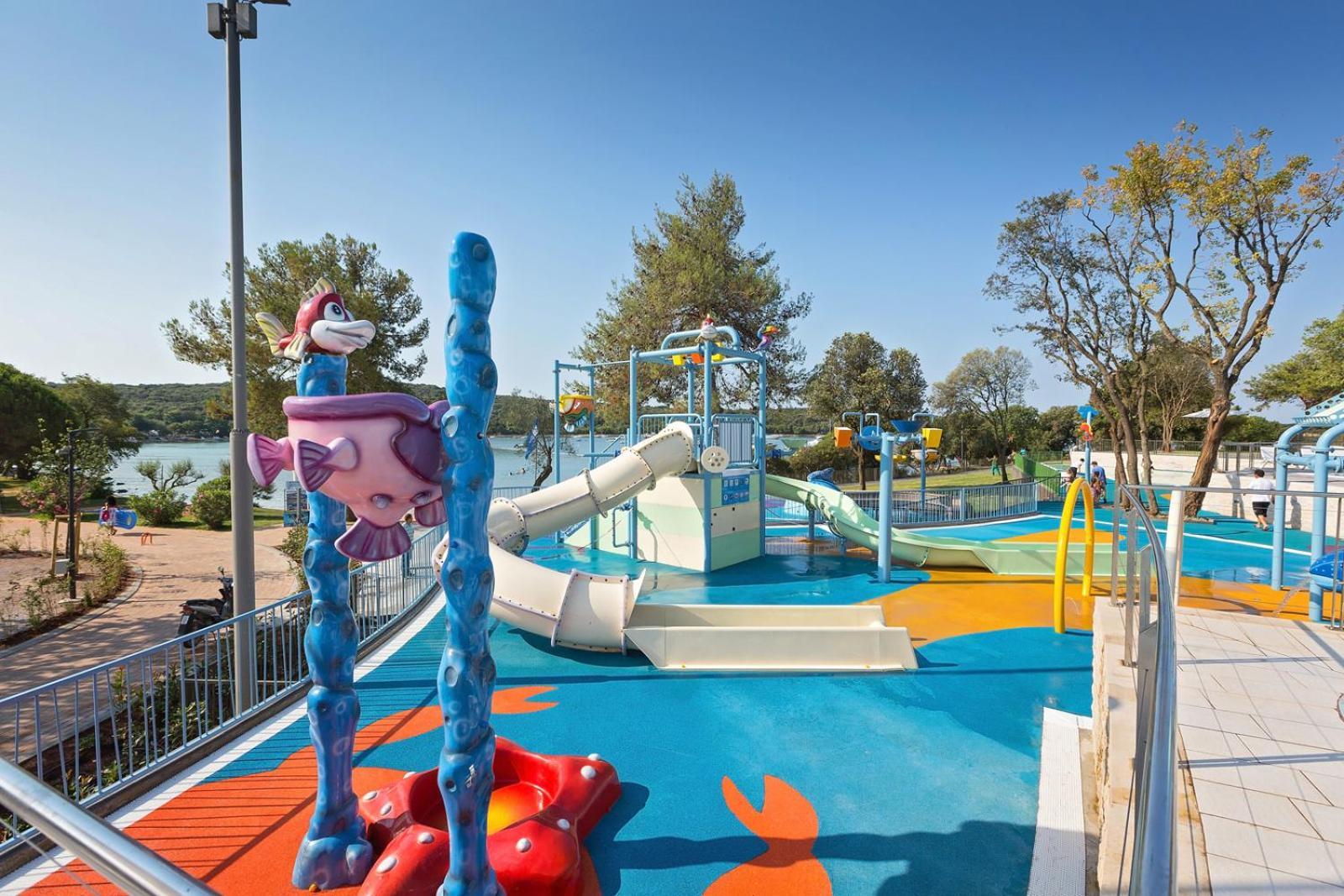 Maistra Vestar Pitches 5*